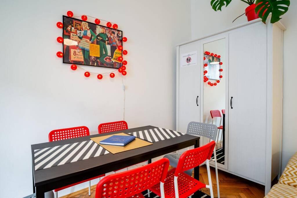 Blue Peace-Apartment With Free Parking In Center For 1-6 People クラクフ エクステリア 写真