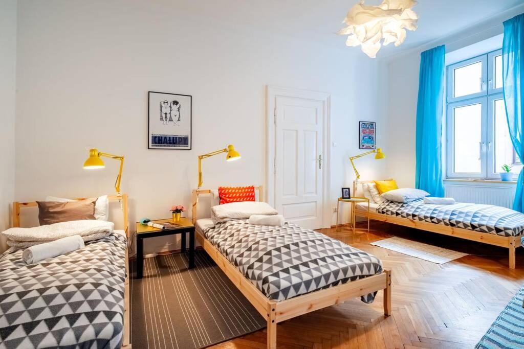 Blue Peace-Apartment With Free Parking In Center For 1-6 People クラクフ エクステリア 写真